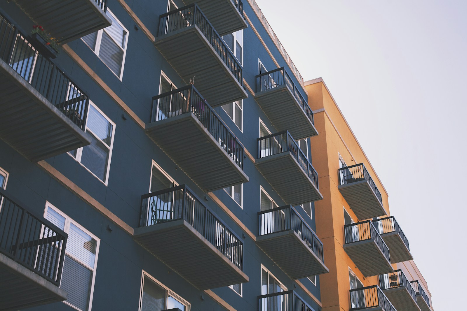 Wohngebäude als Beispiel einer Immobilieninvestition